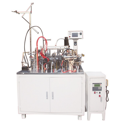 Meaisín Solais Stráice Uathoibríoch Faoi stiúir